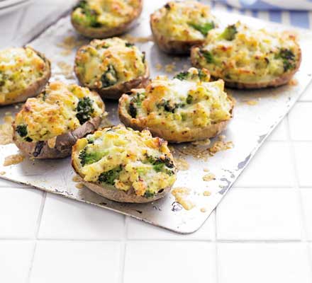 Broccoli baked potatoes