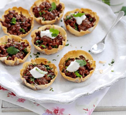 Minced lamb filo tarts