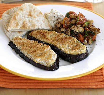 Aubergine & hummus grills