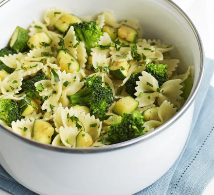 Courgette, broccoli & gremolata pasta