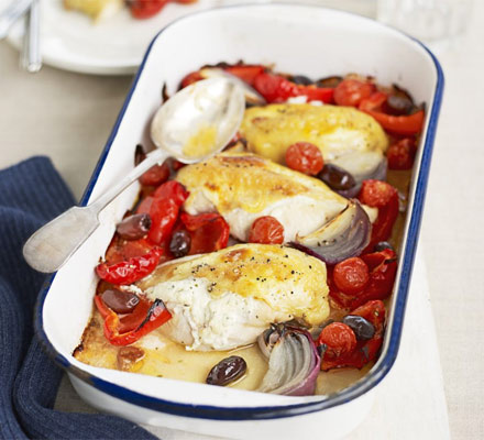 Mediterranean chicken tray bake