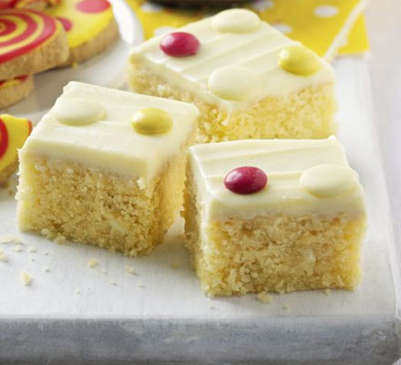 White chocolate cake