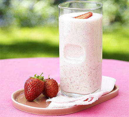 Strawberry ice cream shake