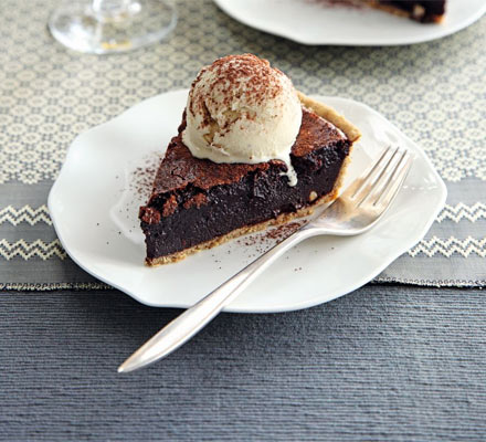 Brownie fudge pie