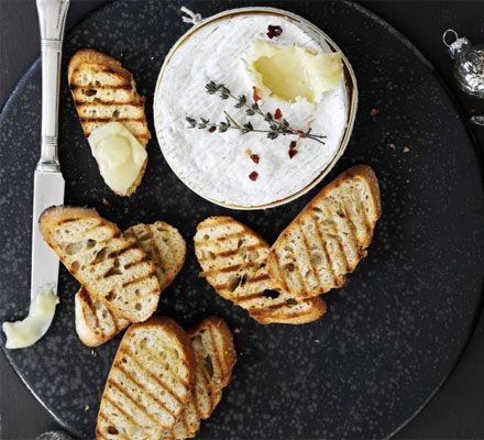 Baked camembert