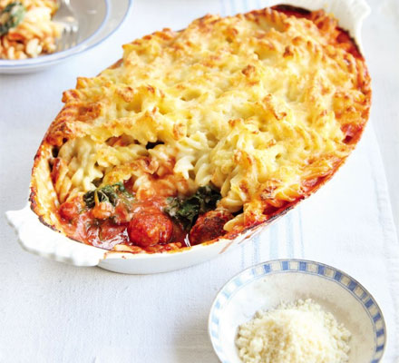 Sausage ragu & spinach pasta bake