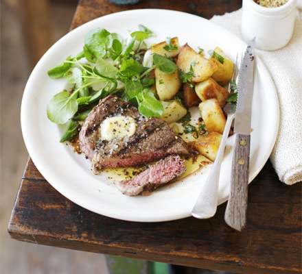 Peppered fillet steak with parsley potatoes