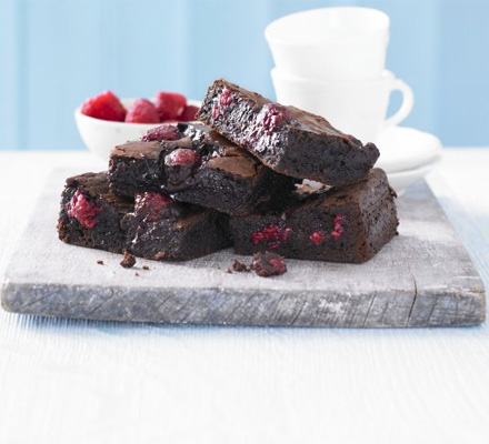 Best ever chocolate raspberry brownies