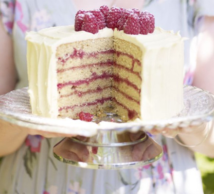 Raspberry spice cake