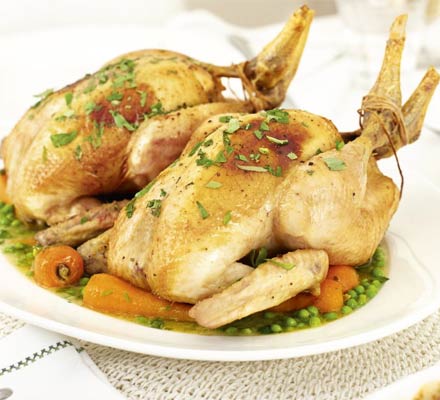 Mustard-buttered chicken with tarragon, peas & carrots