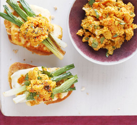 Spring onion & halloumi bruschetta with carrot & saffron salsa