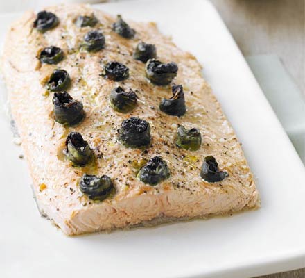 Mediterranean salmon fillet