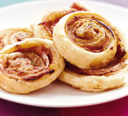 Pizza puff pinwheels