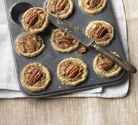 Pecan tassies