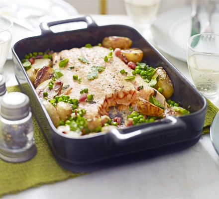 Roast salmon with peas, potatoes & bacon