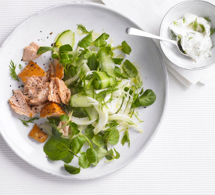 Hot smoked salmon with fennel salad & lemon mayo