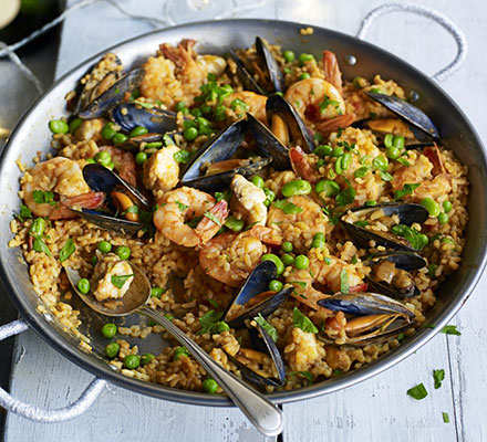 Seafood paella