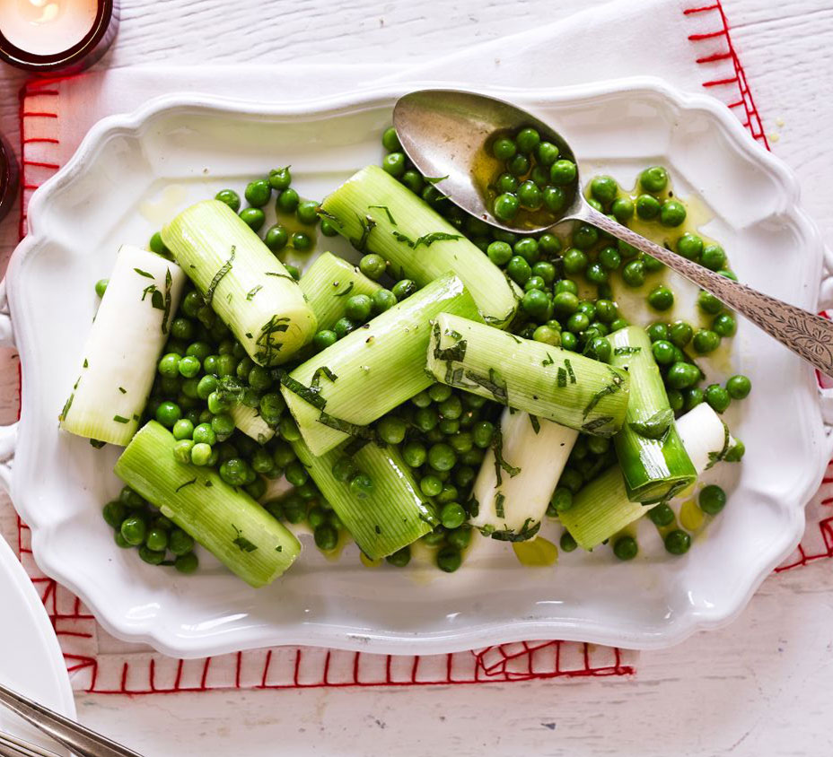 Steamed leeks & peas with herby vinaigrette