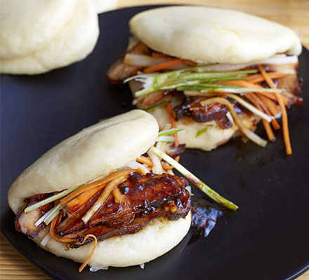 Steamed bao buns