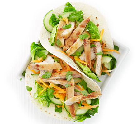 Vietnamese chicken wraps