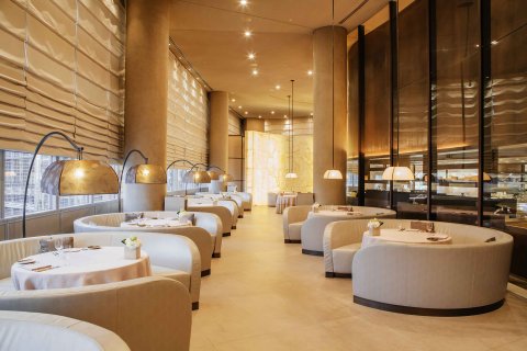 World-renowned Dutch pastry Chef to unveil new dessert at Armani/Ristorante
