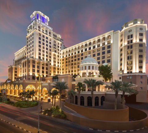 Here’s what an AED250,000 Valentine’s offer includes