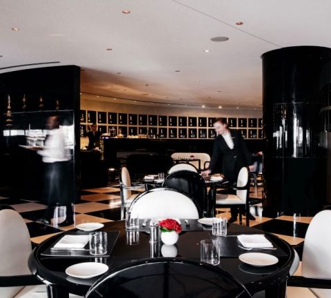 Lunch with a view at the first Certificated Kosher Restaurant in UAE: Armani/Kaf